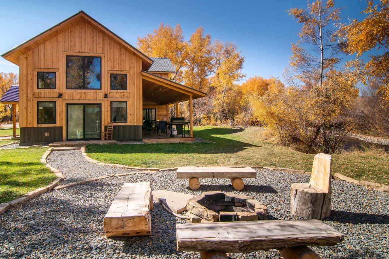 Riverfront Home With Bbq 2 Mi To Downtown Gunnison! Bagian luar foto
