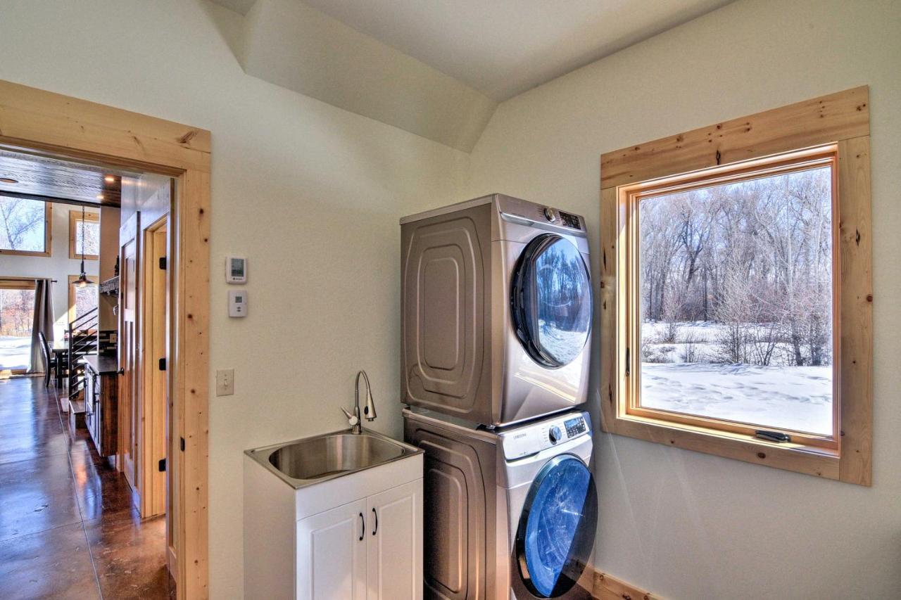 Riverfront Home With Bbq 2 Mi To Downtown Gunnison! Bagian luar foto