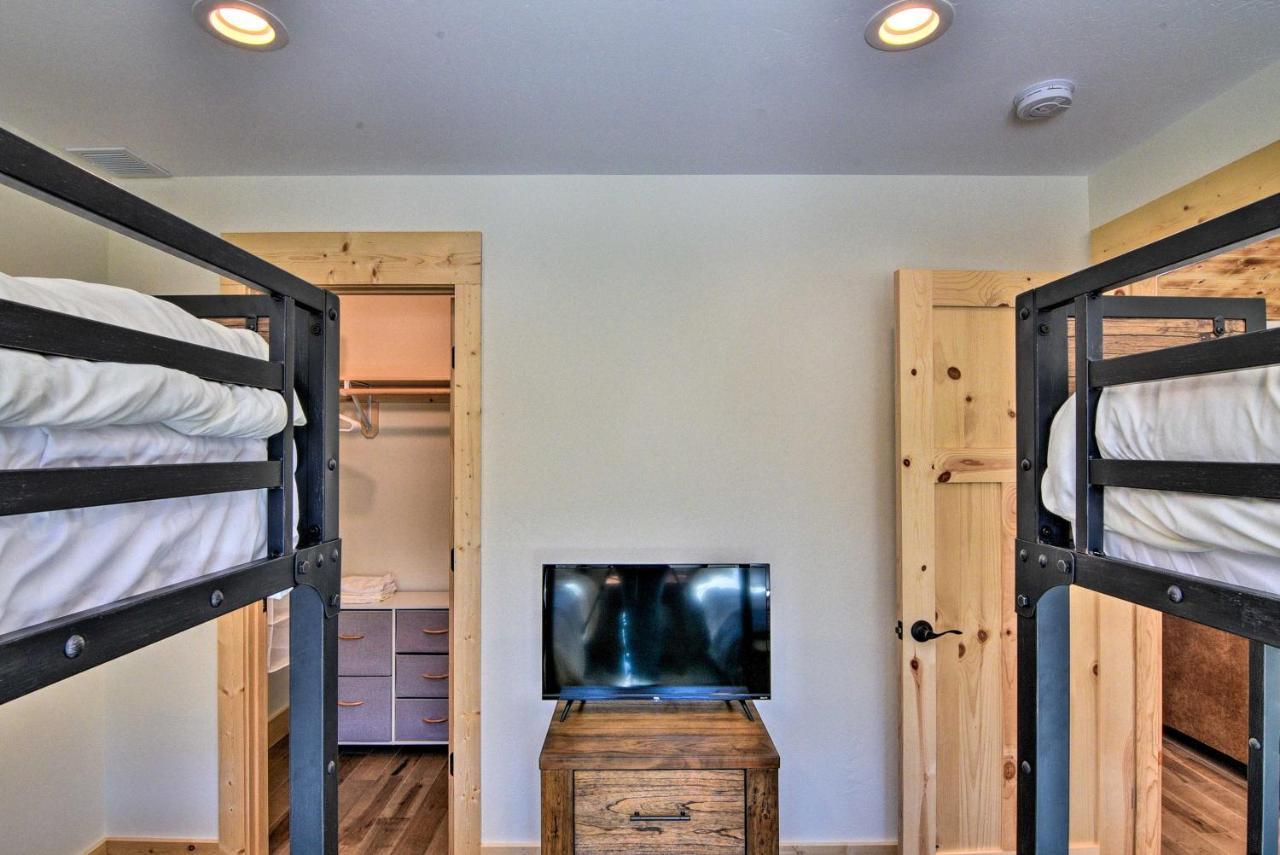 Riverfront Home With Bbq 2 Mi To Downtown Gunnison! Bagian luar foto