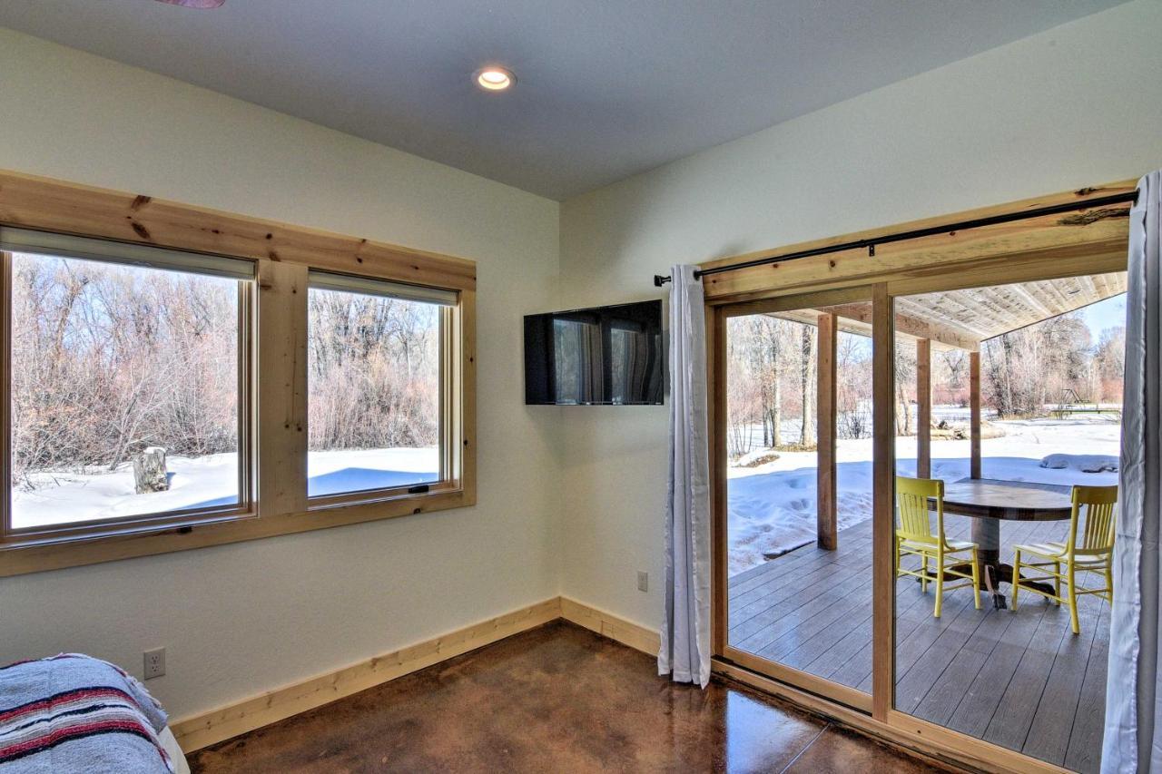 Riverfront Home With Bbq 2 Mi To Downtown Gunnison! Bagian luar foto